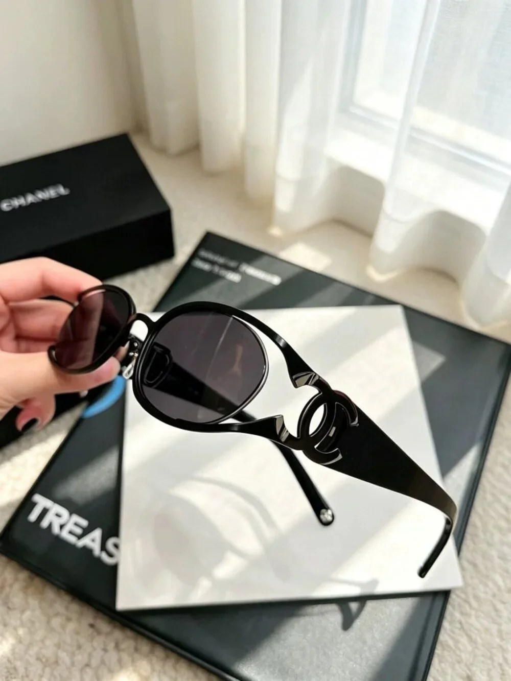 NWT NIB CHANEL CC Logo Oval Sunglasses Black Gold Silver Authentic